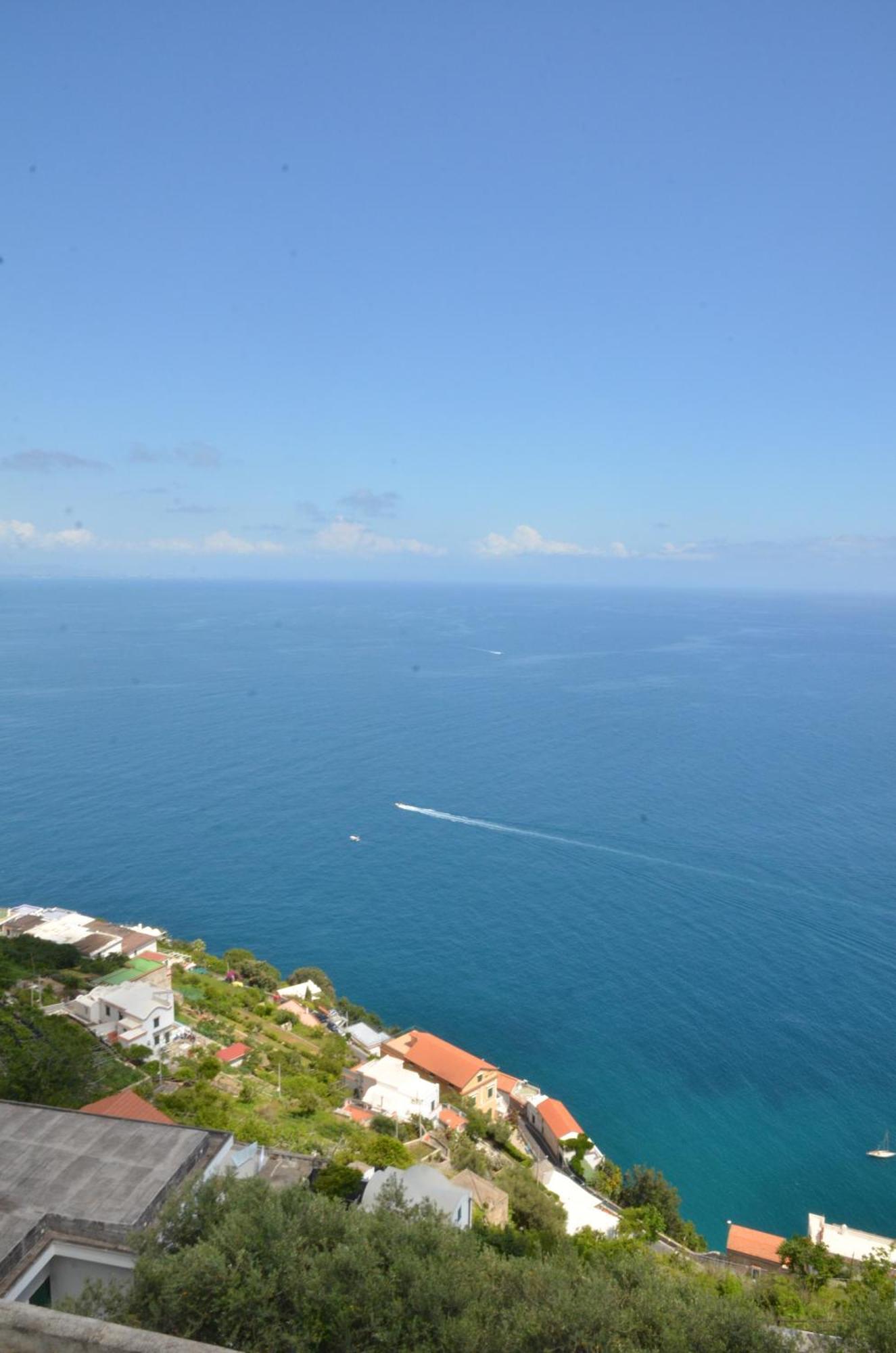 Aparthotel Amalfi Hills Pokoj fotografie